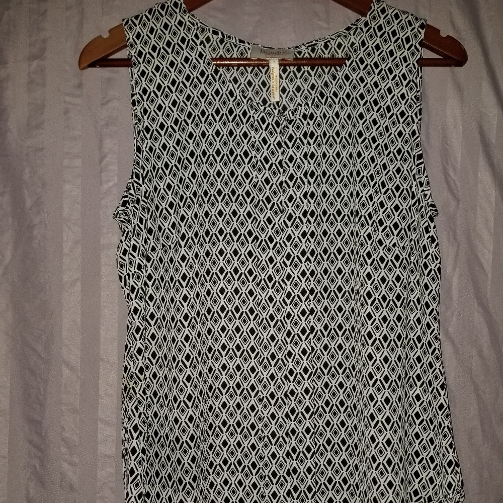 LAUNDRY by Shelli Segal Black & White Ikat Tank Size Small EUC